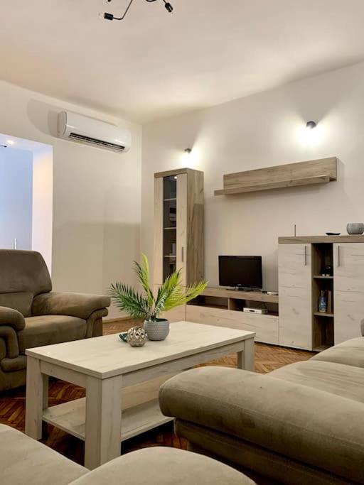 Central City Apartment سكوبجي المظهر الخارجي الصورة