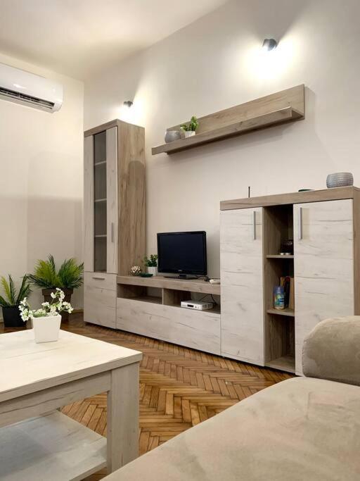 Central City Apartment سكوبجي المظهر الخارجي الصورة